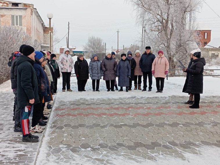 Митинг, посвященный Дню Героев Отечества.